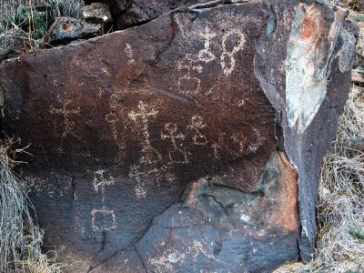 petroglyphs of crosses?
